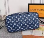 Louis Vuitton Seasonal Escale Neverfull MM Tote In Blue - Image 3