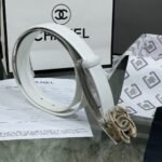 Chanel Red Patent Leather CC Logo Belt - Image 3