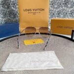 MATTHEW WILLIAMSON MAGNOLIA SUNGLASSES IN YELLOW GOLD - Image 8