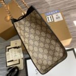 Padlock medium GG shoulder bag - Image 2