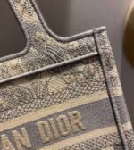 DIOR BOOK TOTE - Image 9