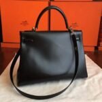 Black Box Replica Hermes Kelly Retourne 32cm Sophisticated Handbag - Image 8