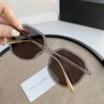 Round Sunglasses - Image 5
