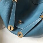Fake Hermes Lindy 30cm bag in blue jean tone - Image 6