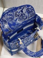 Dior Lady D-Lite Medium Bag Fake in Fluorescent Blue Toile de Jouy Reverse Embroidery - Image 9