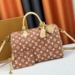 Louis Vuitton Speedy P9 Bandouliere 30 Bag In Camel