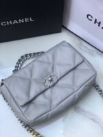 Chanel 19 medium - Image 3