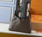 Monogram Canvas The Drop GM - Image 5