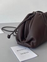 Knockoff Bottega Veneta Mini Pouch with Strap Fondant - Image 3