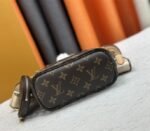 Louis Vuitton Monogram Canvas Neverfull BB Tote In Beige - Image 5