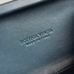 Replica Bottega Veneta Knot Minaudiere Clutch Space - Image 5