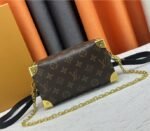 Louis Vuitton Monogram Canvas Cruise 2025 Speedy 20 Trunk Bag In Black - Image 5