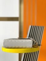 Replica Saint Laurent Envelope Medium Bag White - Image 4