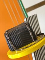 Fake Saint Laurent College Medium Chain Bag Black - Image 4