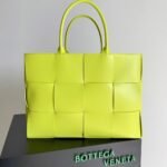 Replica Bottega Veneta Large Arco Tote Bag Kiwi - Image 7