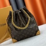 Monogram Canvas Noe Trunk PM