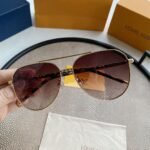MATTHEW WILLIAMSON MAGNOLIA SUNGLASSES IN YELLOW GOLD - Image 7