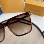 LOUIS VUITTON | rise square sunglasses - Image 5