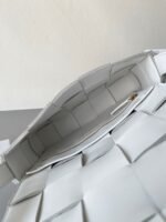 Top Quality Fake Bottega Veneta Cassette Fringed Bag In White - Image 7