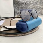 RECTANGULAR FRAME SUNGLASSES - Image 2