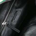 Replica Bottega Veneta BV Jodie Teen Bag Black - Image 7