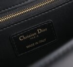 Dior 30 Montaigne - Image 3
