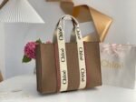 Top Quality Replica Chloe Medium Woody Tote Bag In Brown Felt - Image 6