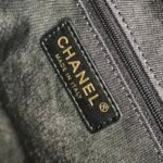 CHANEL TOTE - Image 9