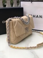 Chanel 19 medium - Image 2