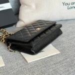 Chanel classic chain wallet - Image 6