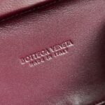 Fake Bottega Veneta Knot Minaudiere Clutch Bordeaux - Image 5