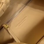 Faux Bottega Veneta BV Jodie Teen Bag Porridge - Image 7