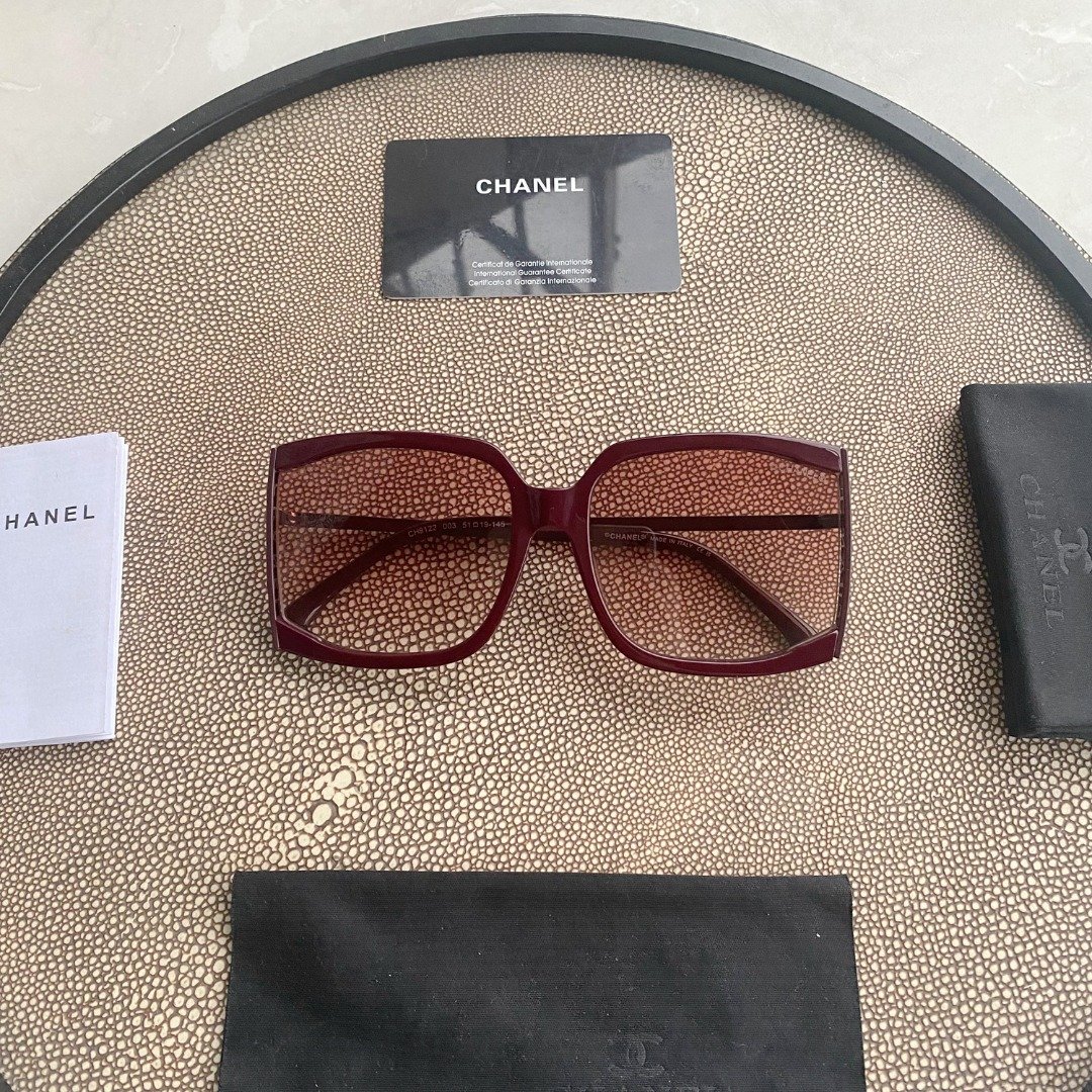 D2BB3F32-BE93-C9DB-B45F-1C6BD85E3840.jpg Vintage chanel sunglasses - Image 1