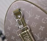 LV Monogram Gradient Canvas Keepall Bandouliere 45 In Khaki Green - Image 9