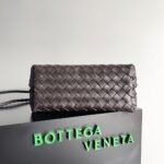 Replica Bottega Veneta Small Andiamo Bag Fondant - Image 5