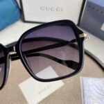 RECTANGULAR FRAME SUNGLASSES - Image 5