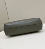 FENDI FIRST Medium Dark Green leather bag - Image 9