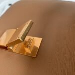 Top Quality Replica Celine Classic Box Medium Bag In Camel - Image 3