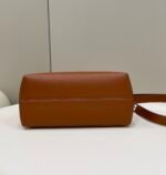 FENDI BY THE WAY - Image 8