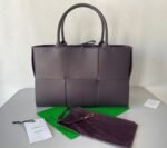 Fake Bottega Veneta Arco Medium Tote Fondant - Image 5