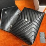 Replica Saint Laurent LouLou Medium Chain Bag Noir - Image 9