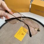 LV SUNGLASSES - Image 6