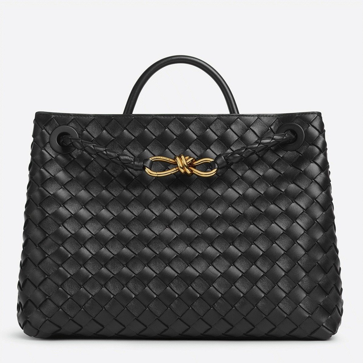 D877E304-2433-7946-CEB2-79E9158E1613.jpg Replica Bottega Veneta Medium Andiamo Bag Black - Image 1