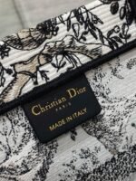 Dior Large Book Tote Bag Fake in White Toile de Jouy Soleil Embroidery - Image 10