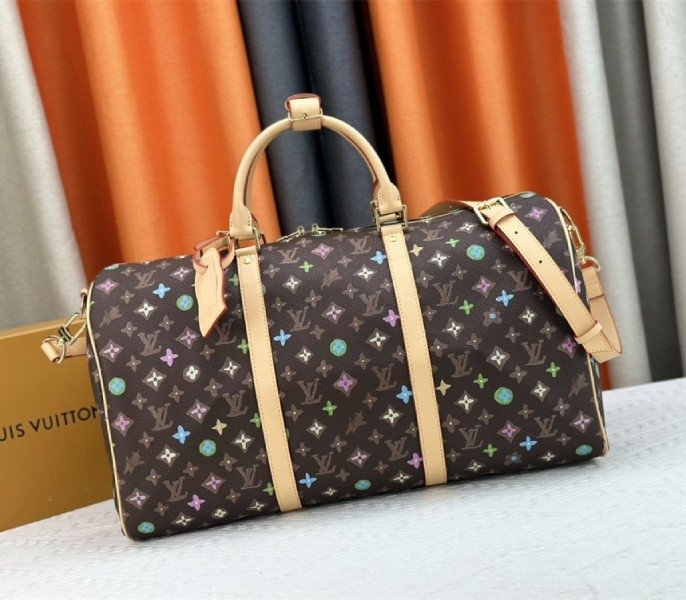 DB24ACE4-9E55-8038-202D-D18F7D3931DF.jpg Louis Vuitton Monogram Craggy Keepall Travel 50 Bag In Chocolate - Image 1
