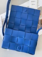Top Quality Knockoff Bottega Veneta Cassette Bag In Blue - Image 9