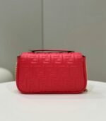 Top Quality Knockoff Fendi Baguette Chain Midi Bag In Red - Image 5