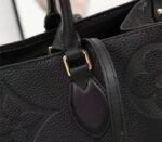 Louis Vuitton Monogram Empreinte Giant Onthego GM Tote In Black - Image 7