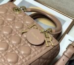 Dior Lady Dior Medium Bag Fake in Blush - Image 4