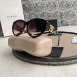 Vintage chanel sunglasses - Image 8